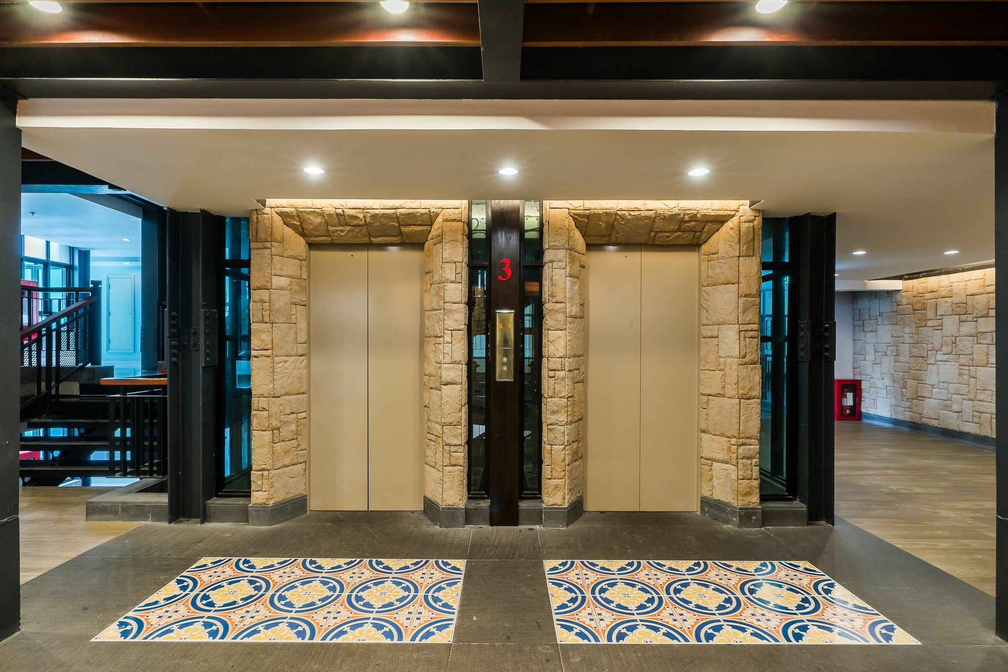 Dang Derm In The Park Khaosan Hotel Bangkok Exterior photo